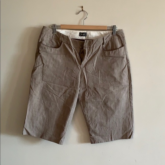 Mexx long shorts. - Picture 1 of 1